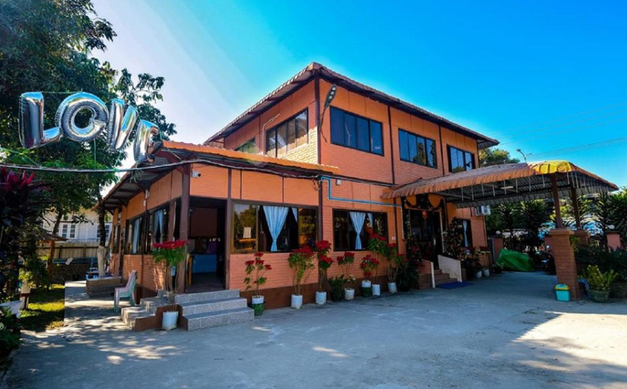 Wun Tawp Garden Hotel Myitkyina Exterior photo